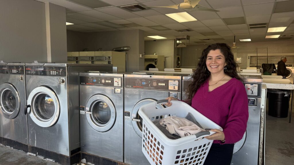 Affordable laundry service Tempe