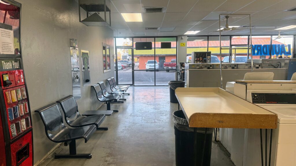 Best laundromat in Tempe